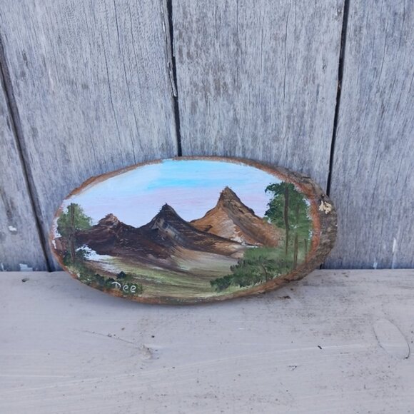 Hand Painted Wood Edge Slab Mountain Scenery Art Signed Fridge Magnet - Picture 1 of 6
